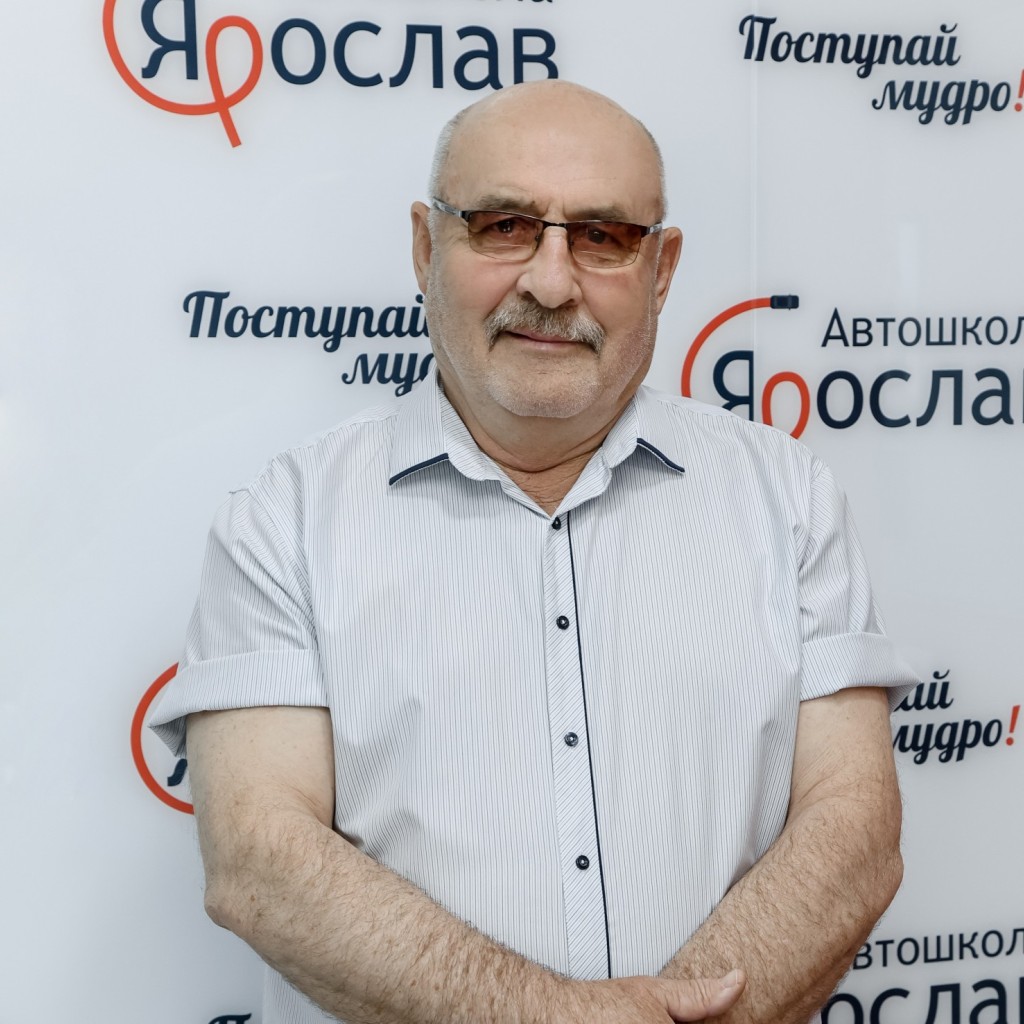 Ковалев Алексей Никанорович. Директор