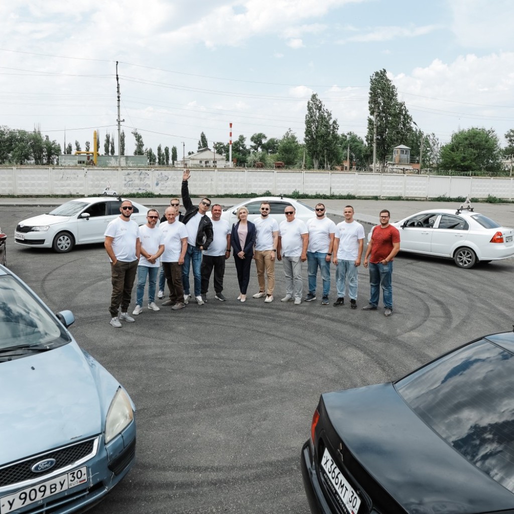 Коллектив Автошколы Ярослав